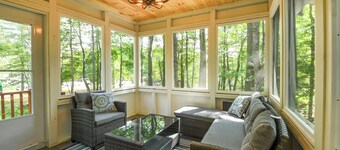NEW FOR 2026! Modern Sebago Lake Retreat in Quiet Cove - Close to the Sandbar