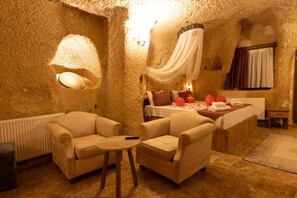 Blackout drapes, soundproofing, free WiFi - Cappadocia Home (Nevşehir)
