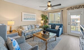 TV - Cozy Beach Retreat Close to Beach w/Courtyard Pool, Kiddie Pool, Jacuzzi & Grills! (South Padre Island)
