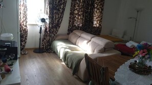 Apartment, 4 Bedrooms | Living room - Bright&spacious Apartment in Sleeps 8 Family& (Lisbon)