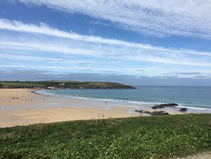 Beach - Luxurious 2 bed apartment | Moments from beach (Harlyn Bay)