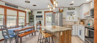 Blue Haven Bungalow | Walk to Cypress Falls, Fire Pit & Fenced Yard