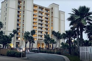 Exterior - Island’s most sought-after resort! Easter Special! (South Padre Island)