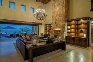 Interior - New Property! Casa Valentina: Ocean View w/cook, close to swimming beach (Cabo San Lucas)