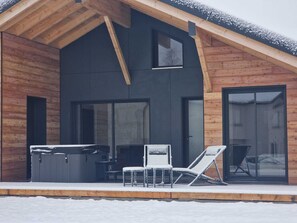 Terrace/patio - THĒNA | Chalet d'Exception Spa & Montagne (Jacuzzi & Love room) (Fraroz)