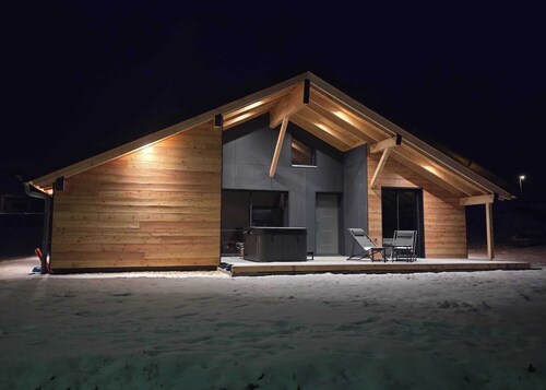 THĒNA | Chalet d’Exception Spa & Montagne (Jacuzzi & Love room)