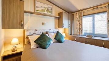 Fer et planche Ă repasser, Wi-Fi, draps fournis