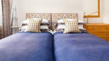 3 bedrooms, individually decorated, individually furnished, free WiFi