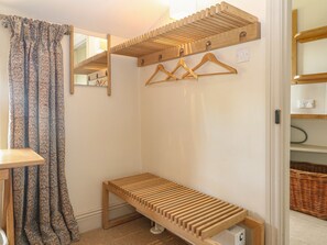 Interior - Gardeners Cottage (Chipping Norton)