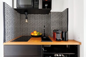 City Studio, 1 Double Bed, Non Smoking, City View | Private kitchen - Charming Studio Near Place des Vosges (Paris)