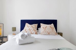 City Studio, 1 Double Bed, Non Smoking, City View - Charming Studio Near Place des Vosges (Paris)