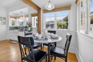 Dining - 3998 Pacific Nirvana - 3 Blocks from the Beach! (Pacific Grove)
