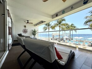 Terrace/patio - Beachfront 2BR Condo w/ Ocean Views, Huge Balcony & 8 Pools (Puerto Vallarta)