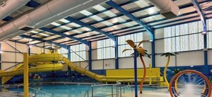 Pool - Meadow View 158 - Golden Palm Resort (Skegness)