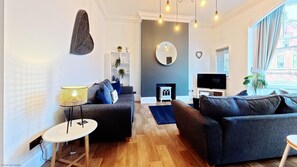 Smart TV - The Lookout @Scarborough -  an apartment that sleeps 4 guests  in 2 bedrooms (Scarborough)