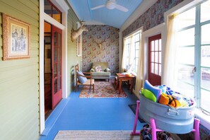 하우스, 침대(여러 개), 파티오, 수영장 전망 (1906 Estate ) | 내부