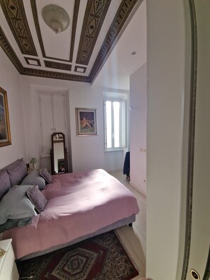 Iron/ironing board, Internet, bed sheets - Beautiful penthouse near the Colosseum (Roma)