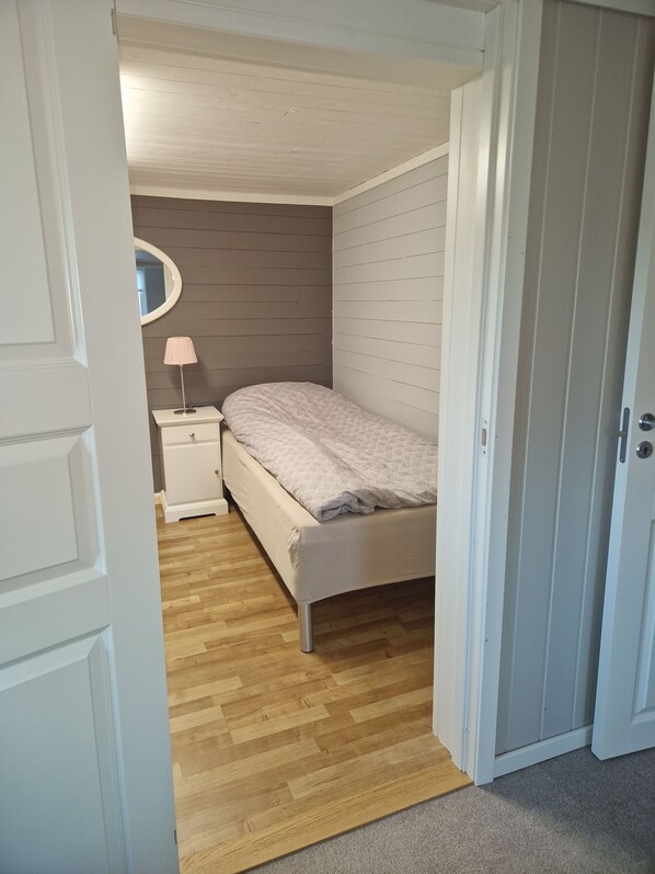 Room, 1 Bedroom, Smoking | 2 bedrooms - Room-cosy Living Room, Bedroom and Bathr (Askøy)
