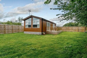 Exterior - Cherry Tree, Woodland Lakes (Carlton Miniott)