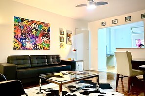 Apartment | Living area | Flat-screen TV - Residencial Vila Olimpia (São Paulo)