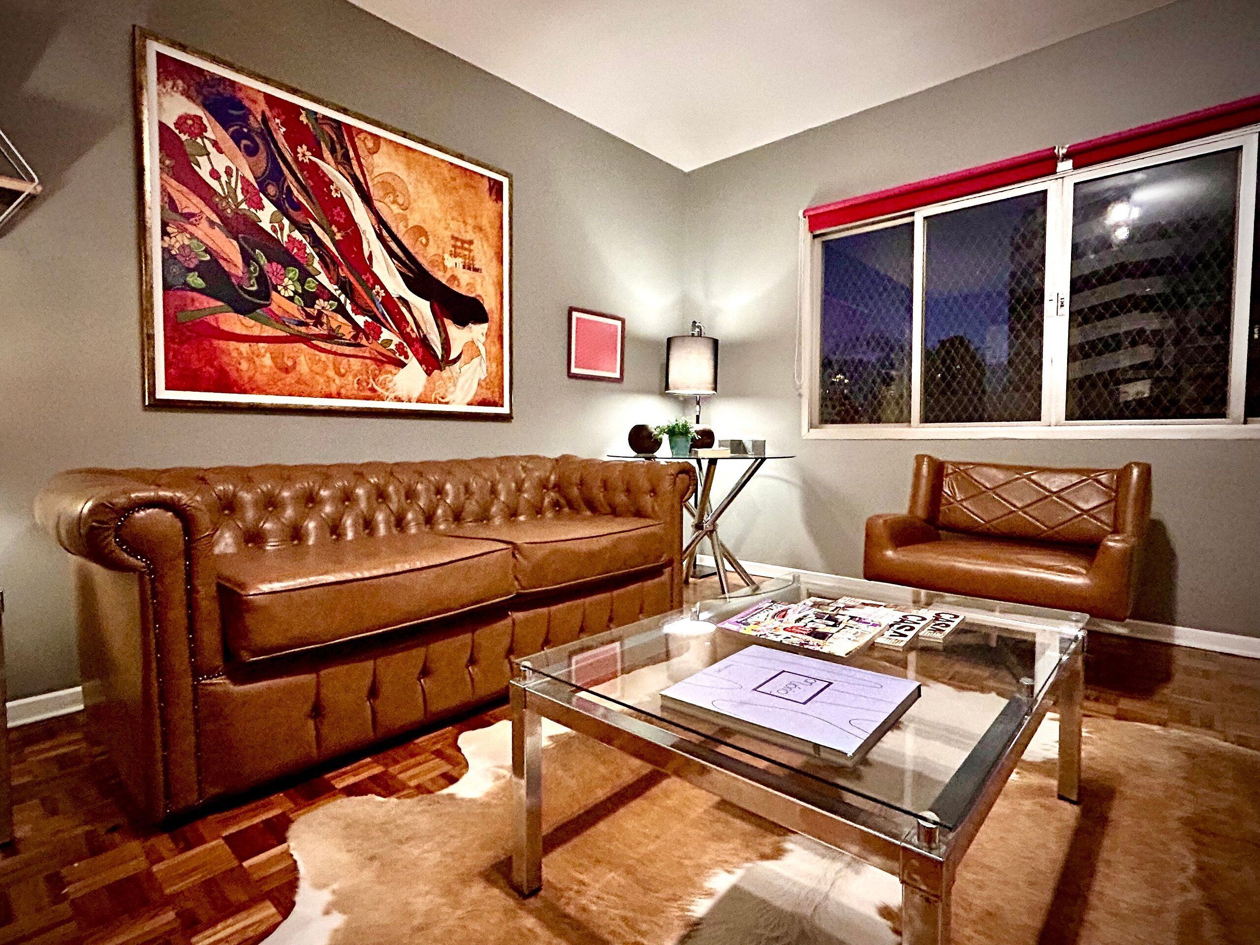 Apartamento | Área de estar | TV de tela plana 32 polegadas com canais a cabo, TV