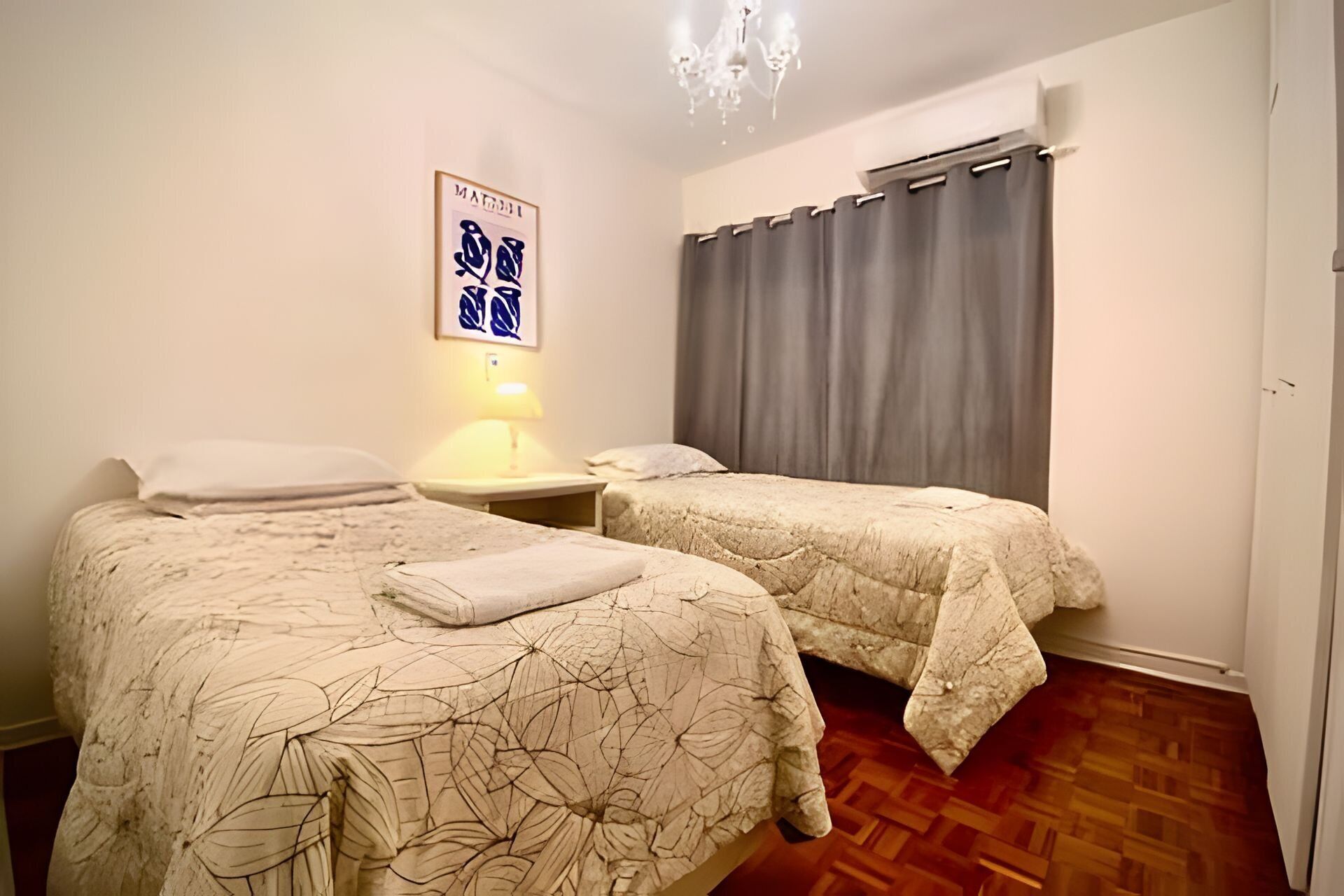 Apartment | Laptop workspace, blackout drapes, iron/ironing board, free WiFi