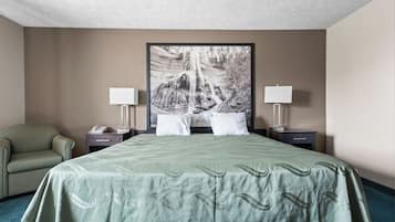 Rom – standard | Skrivebord, skrivebord for bærbar PC og strykejern/-brett