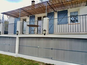 Exterior detail - Detached house 90m south facing for 6 people with air conditioning (Bauduen)