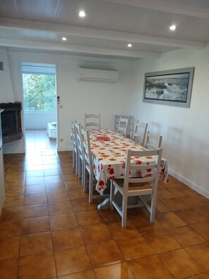 Dining - Detached house 90m south facing for 6 people with air conditioning (Bauduen)