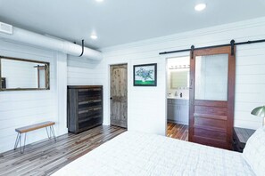 WiFi, bed sheets - Downtown Cullman | Walk to Dining | Xbox Series X (Cullman)