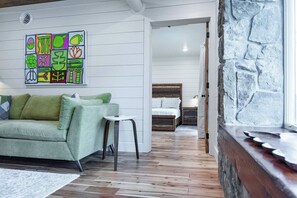 Living area - Downtown Cullman | Walk to Dining | Xbox Series X (Cullman)