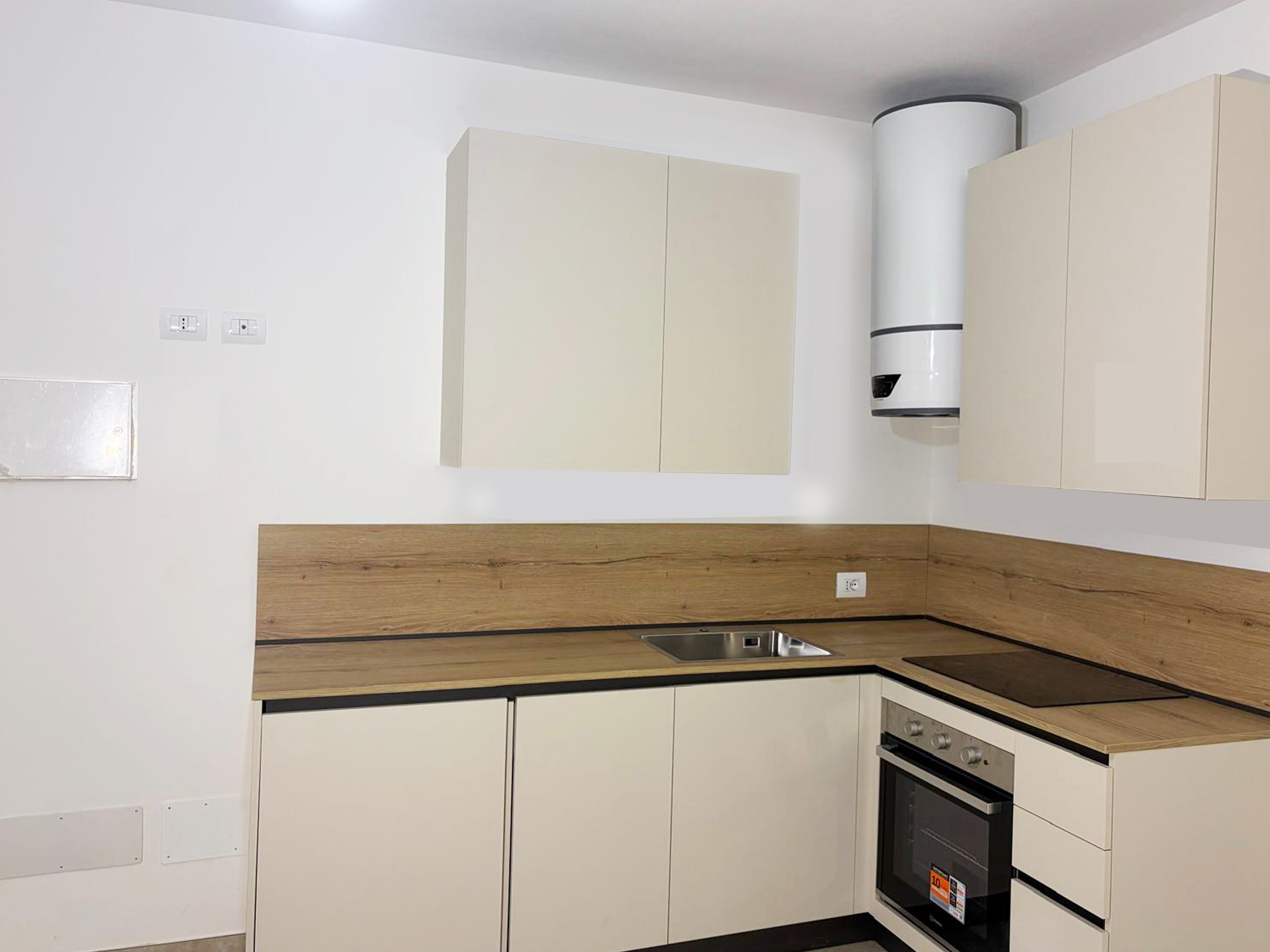 Quadrupla Standard | Cucina privata | Mini-frigorifero, piano cottura, pentole/stoviglie/utensili