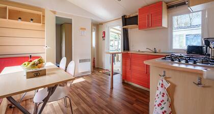 Nina's Mobilhome am Europa-Park mit Gemeinschaftspool & privater Terrasse