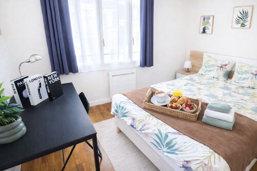 Chateau Walk One Bedroom