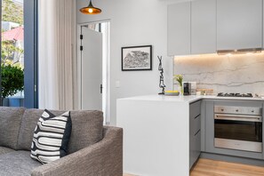 Apartment (1 Bedroom) | Interior - Alto Livello 304 (Cape Town)