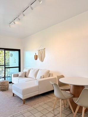 Apartment, Smoking | 2 bedrooms - Ocean View of Recreio Beach Lc103 (Rio de Janeiro)