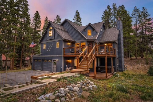 Blue River 7 - Five Bedroom Villa, Sleeps 8