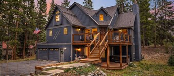 Blue River 7 - Five Bedroom Villa, Sleeps 8