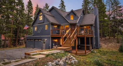 Blue River 7 - Five Bedroom Villa, Sleeps 8