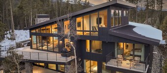 Blue River 2 - Four Bedroom Villa, Sleeps 10