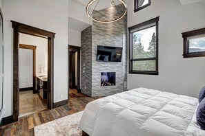 Iron/ironing board, WiFi, bed sheets - Breckenridge 122 - Four Bedroom Villa, Sleeps 12 (Breckenridge)
