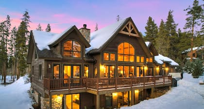 Breckenridge 121 - Five Bedroom Villa, Sleeps 12