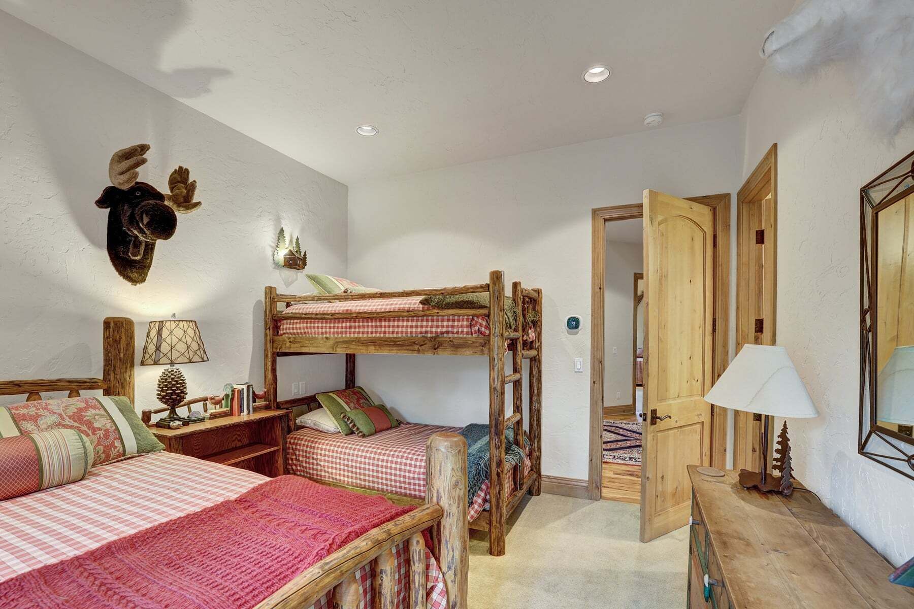 Fer et planche à repasser, Wi-Fi, draps fournis