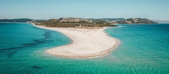 Appartamento 'One Bedroom' con Vista Mare, Wi-Fi e Aria Condizionata