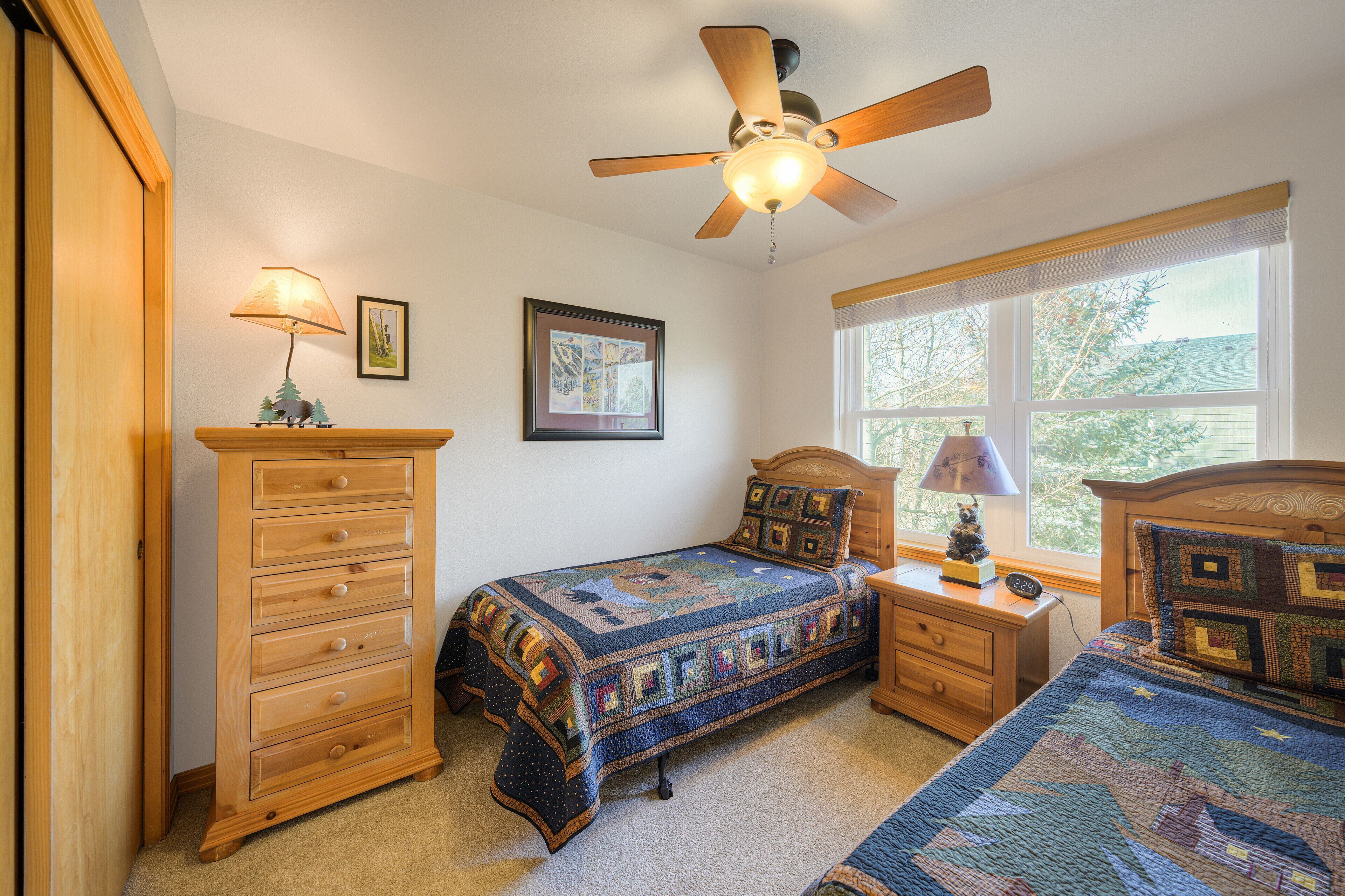 Fer et planche à repasser, Wi-Fi, draps fournis