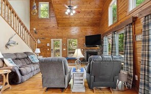 Living area - Peaceful Lake Keowee Home, Quiet Cove in Serenity Bay, Great for Clemson Events (Seneca)
