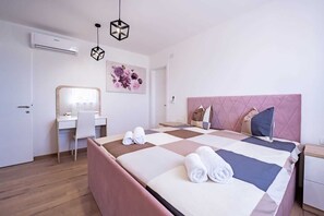 Iron/ironing board, free WiFi, bed sheets - Villa Silvia Krk by Istriaselect Villas (Kras)