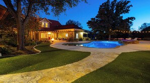 Exterior - Cypress Creek Cabin Stay for 6 - Pool, Hot Tub (Comfort)