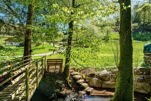 Property grounds - Apartment “Vergissmeinnicht” with Shared Garden, Balcony and Wi-Fi (Bad Peterstal-Griesbach)
