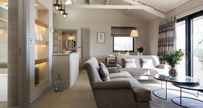 Dylan Spa, Carmarthen